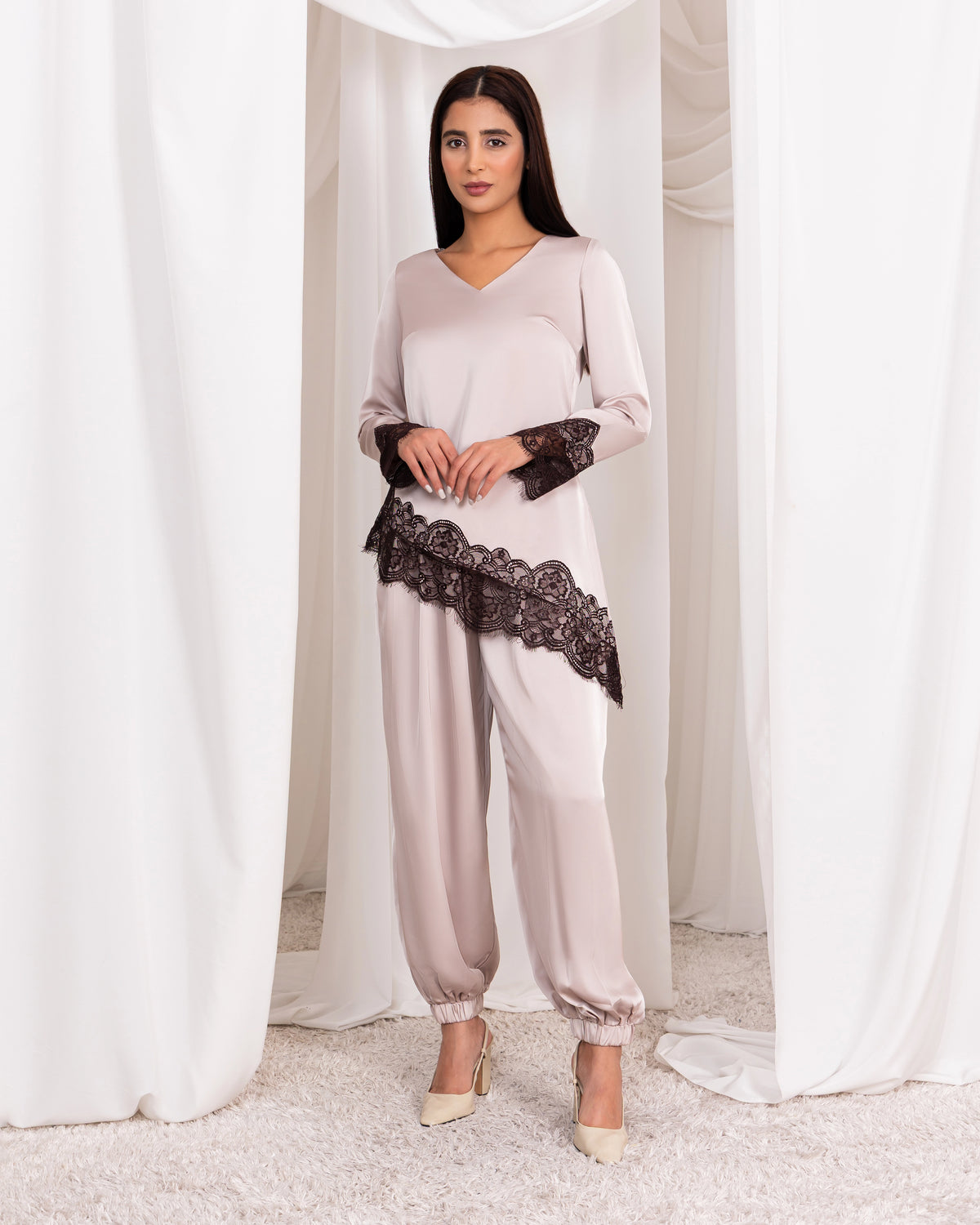 Diagonal Lace Top – Ivory Beige